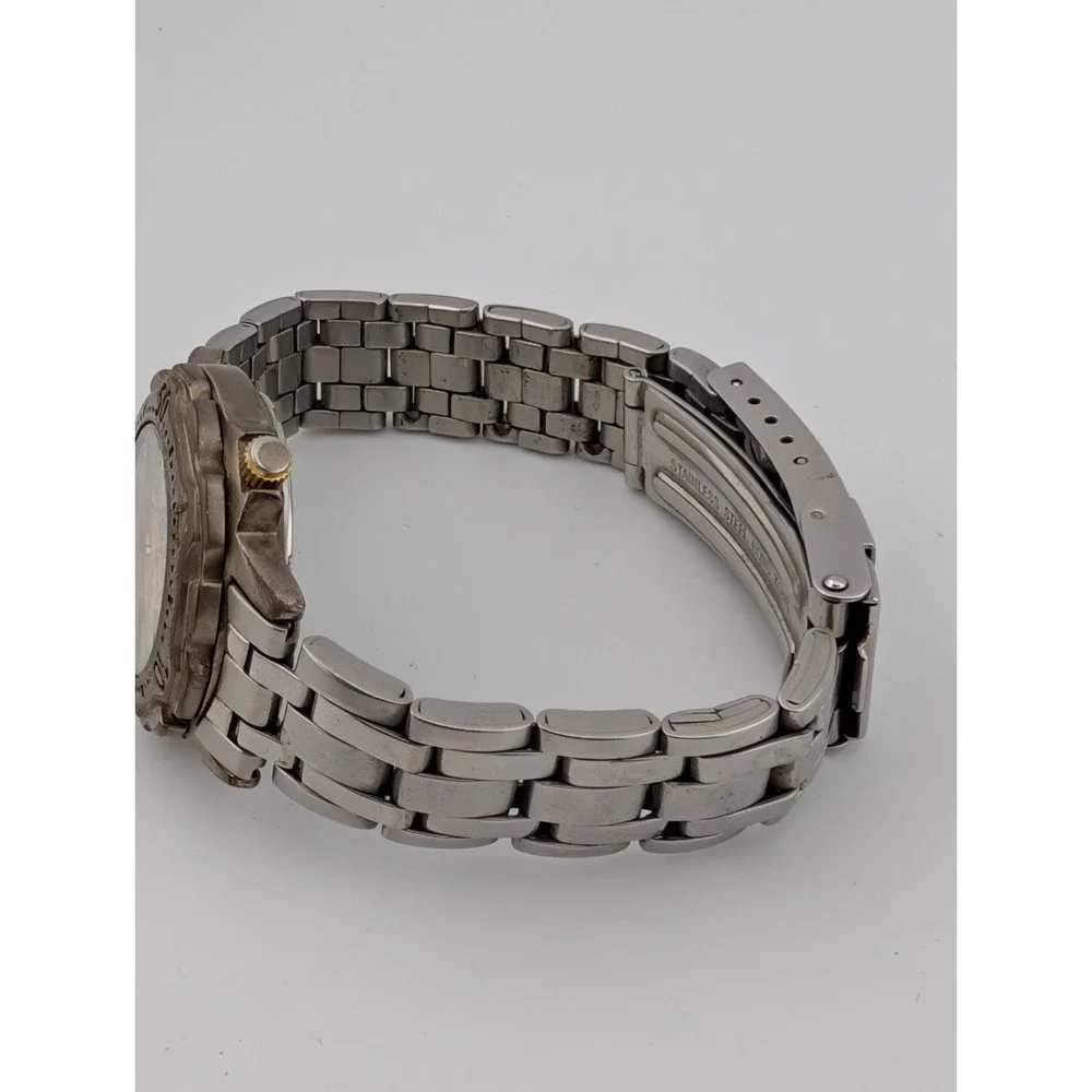Freestyle Shark Watch Women Rotating Bezel MOP Dial Silver 6.5